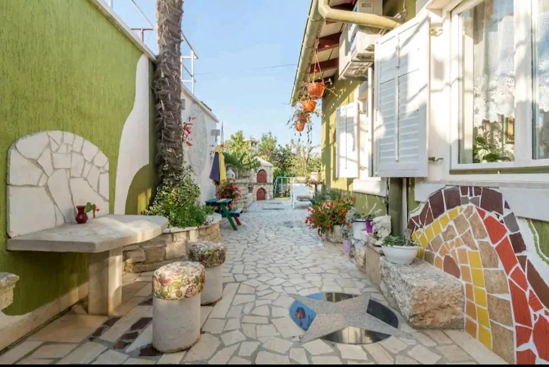 Kuca Za Odmor Lucy Apartman Pula