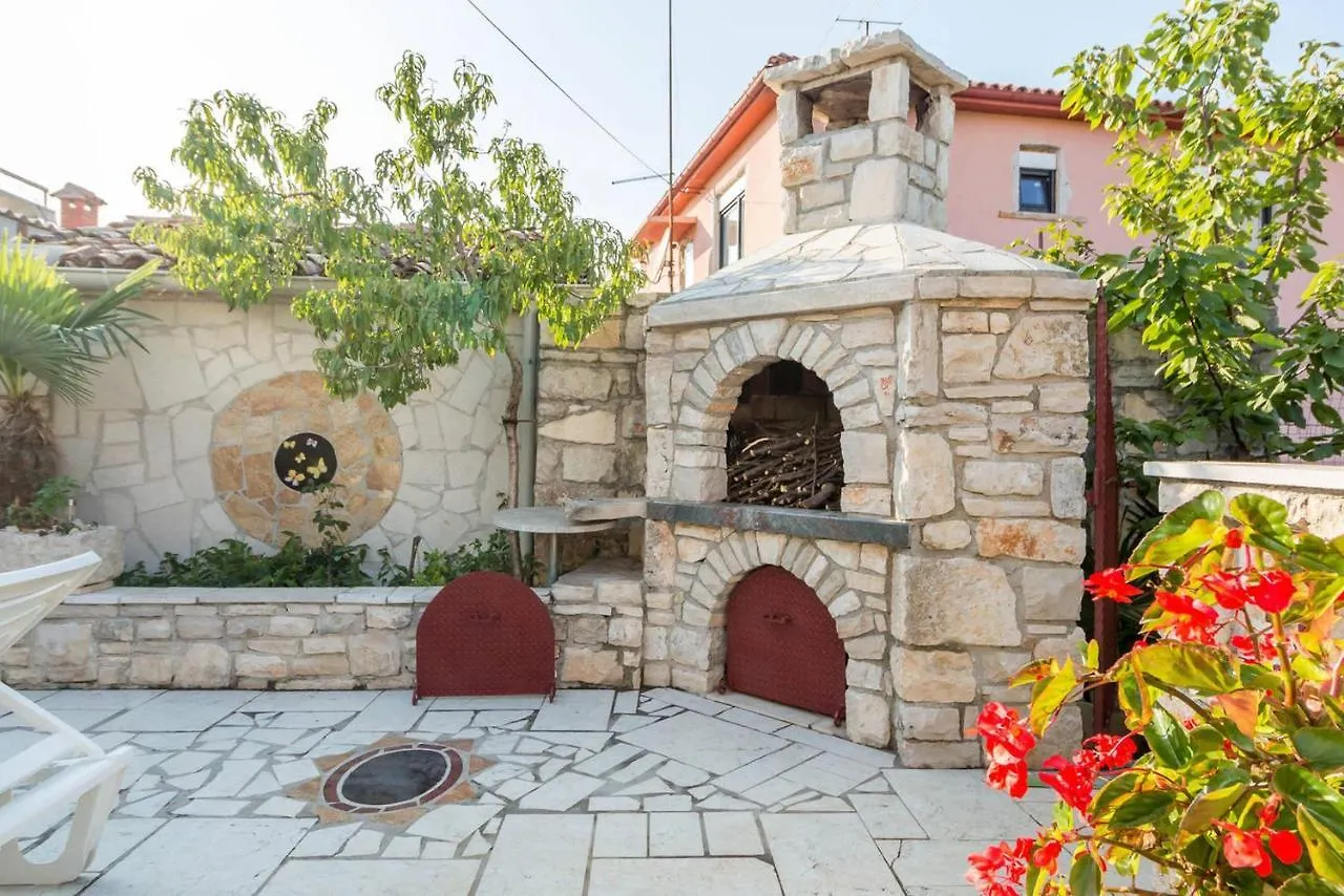 Kuca Za Odmor Lucy Apartment Pula