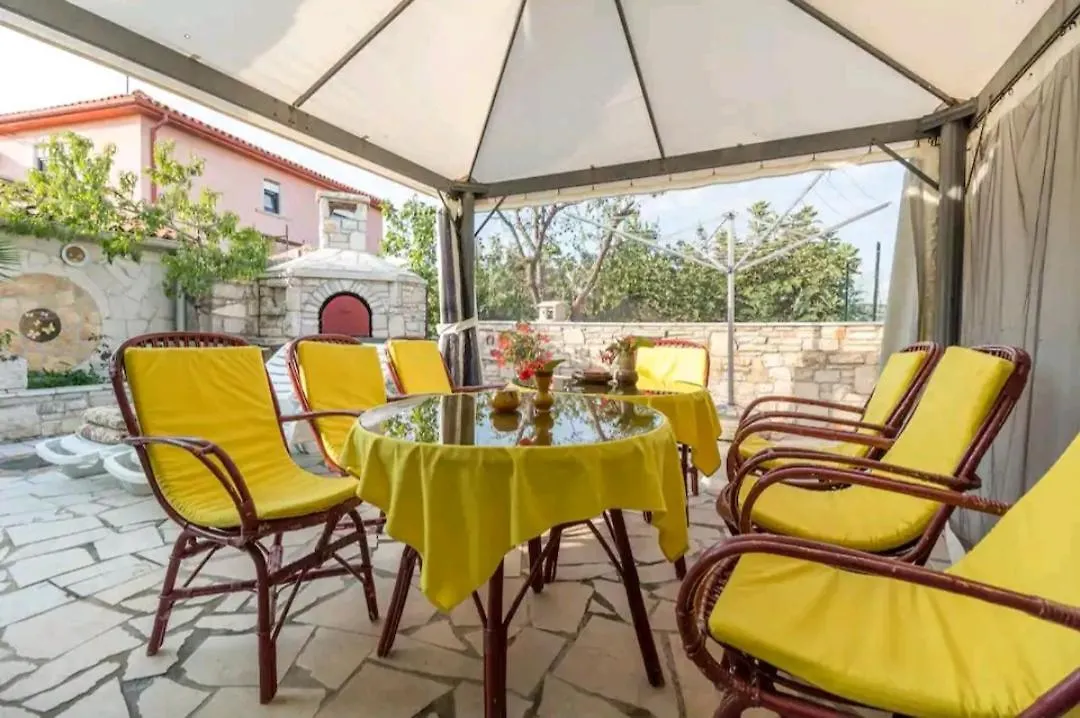 Kuca Za Odmor Lucy Apartment Pula Croatia