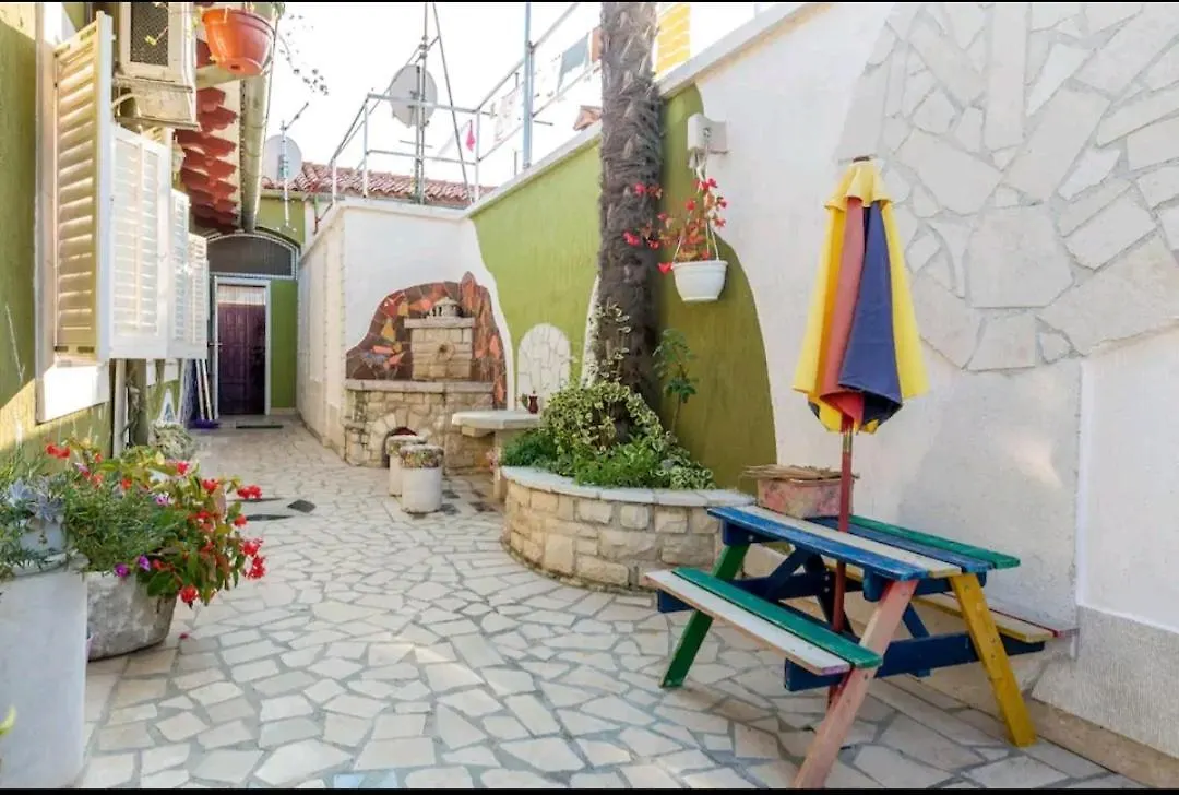 Kuca Za Odmor Lucy Apartment Pula